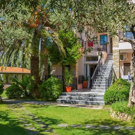 Hotel Eden *